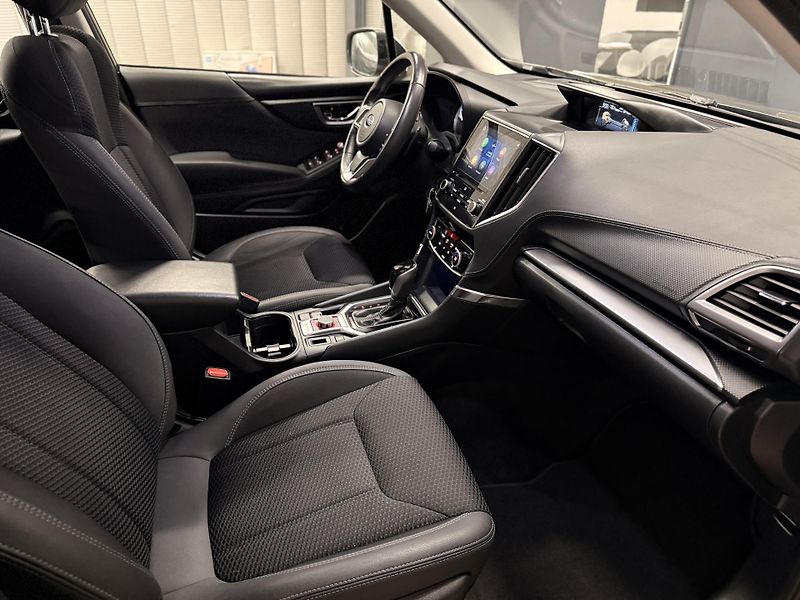 Subaru Forester (2023) 2.0i Hybri,REZERVOVÁNO - fotka 5 z 46