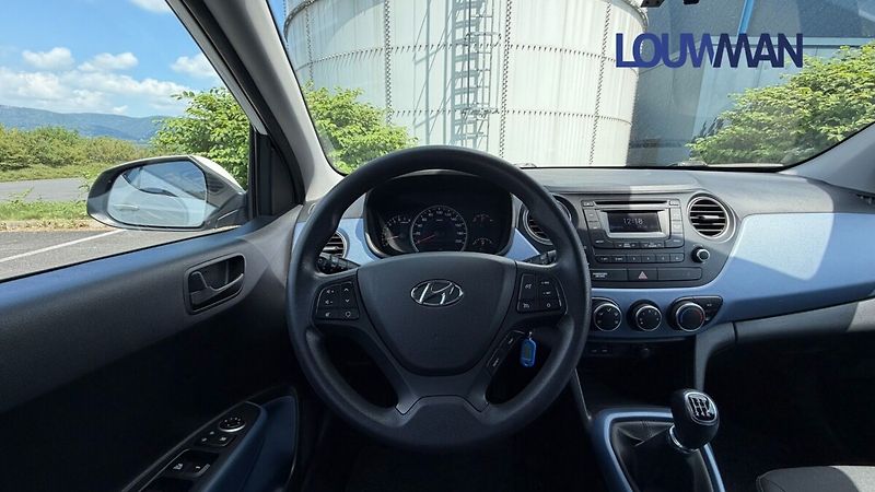 Hyundai i10 1.0 Classic - fotka 6 z 24