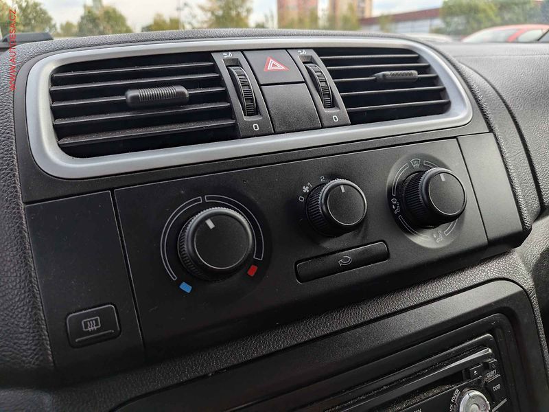 Škoda Fabia (2007) 1.2HTP, ČR, Ambiente - fotka 13 z 14