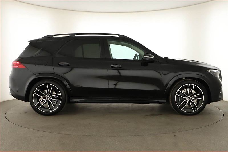 Mercedes-Benz GLE (2026) 450 - fotka 6 z 31