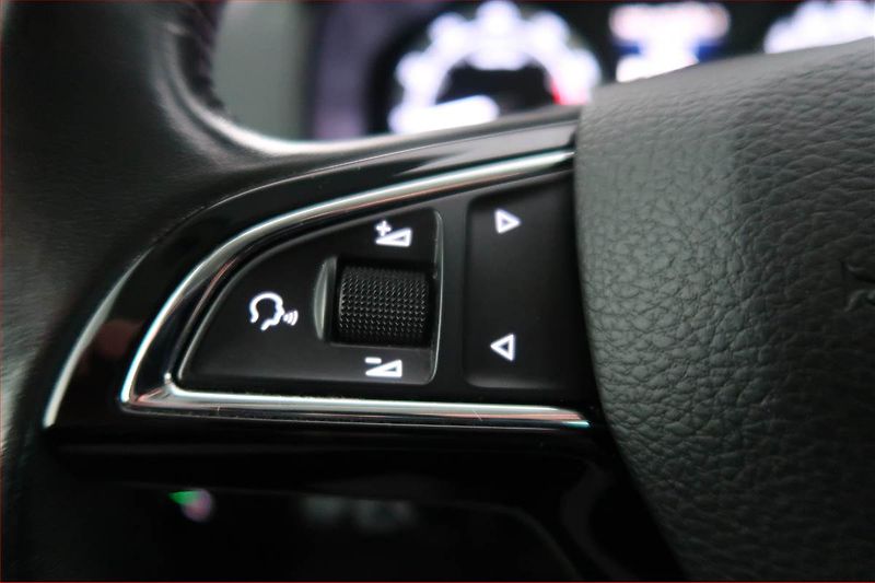 Škoda Karoq (2020) 1.5 TSI - fotka 18 z 20