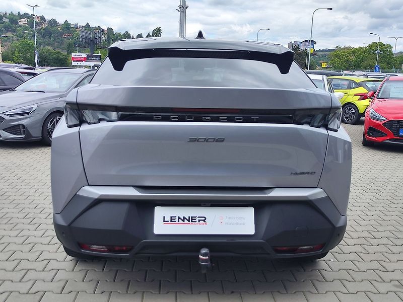 Peugeot 3008 1.2 hybrid/145kW GT e-DCS6 - fotka 6 z 40