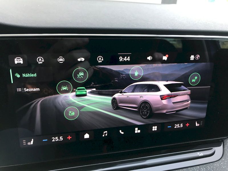 Škoda Octavia (2025) COMBI / 1.5 TSI M-HEV / 110 kW - fotka 26 z 27
