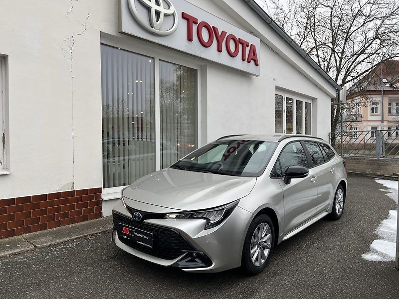 Toyota Corolla 1,8 HEV, Comfort Tech - fotka 1 z 24