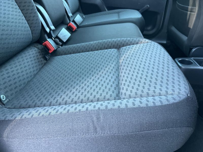 Škoda Roomster 1.2TSi 77kw PANORAMA TEMPOMAT - fotka 27 z 40
