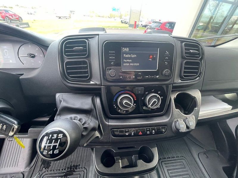 Toyota Proace Max 2.2D L4H2 4D VAN 2.2L 140 6MT - fotka 20 z 27