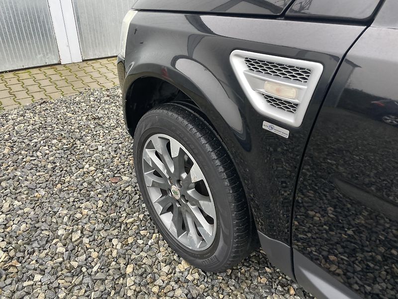 Land Rover Freelander 2.2TD4 160PS 4x4 136TKM SPORT! - fotka 29 z 201
