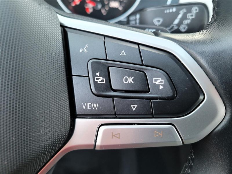 Volkswagen Passat 2,0 zálohováno - fotka 20 z 48