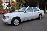 Mercedes-Benz 124 W124 320 E Sedan (1993) - náhled 24