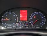 Volkswagen Touran (2009) 2.0 TDI, nová STK, Tažné - náhled 11