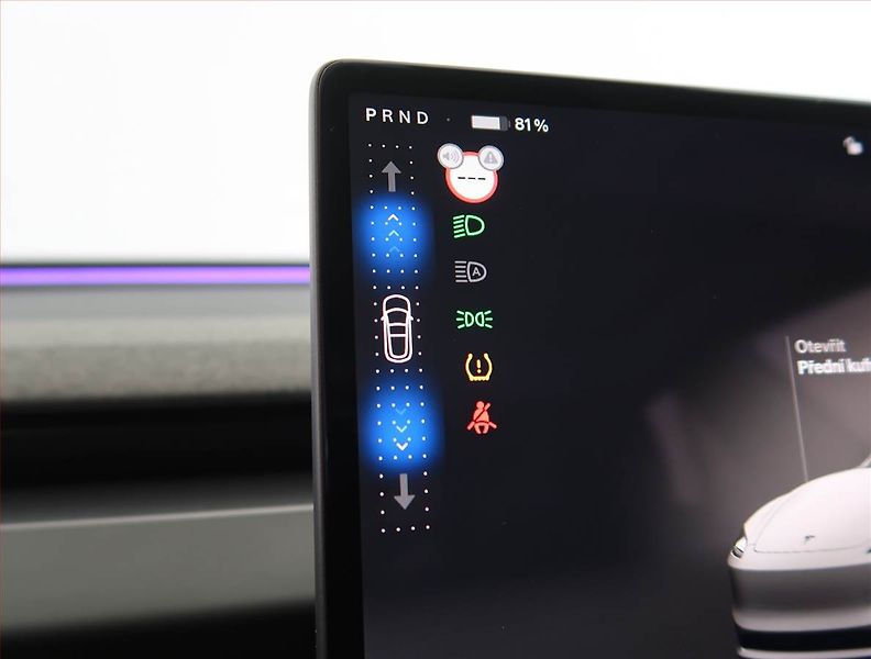 Tesla Model 3 (2023) Standard Range 60kWh, SoH 98% - fotka 12 z 32