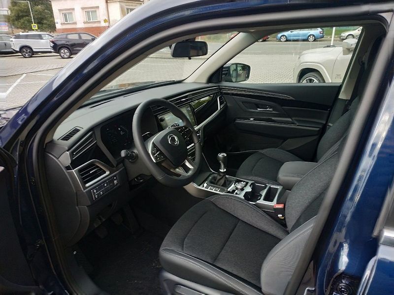 KGM Korando 1.5T, SMART,4WD, MT, SKLADEM - fotka 11 z 28