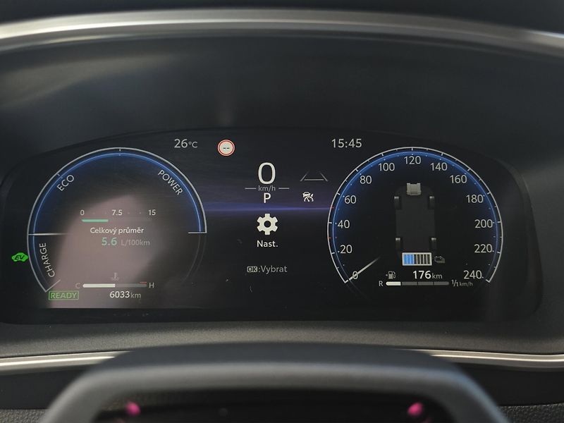 Toyota Corolla (2026) GR Sport 2.0 HEV A/T 131kw, To - fotka 17 z 28