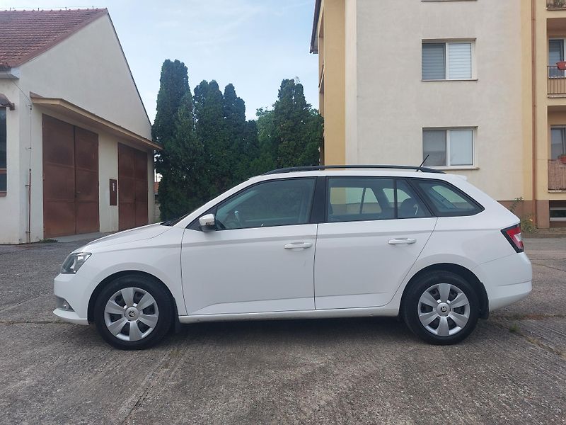 Škoda Fabia (2018) 1,4 TDi 66kw Ambition ČR 1.maj - fotka 2 z 19