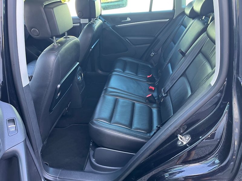 Volkswagen Tiguan (2012) 2.0 TDI DSG 4x4 Xenony - fotka 11 z 24