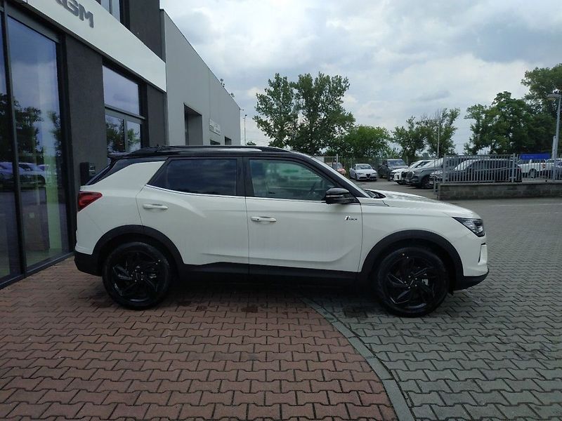 KGM Korando 1.5T, Style+2WD, AT, SKLADEM - fotka 4 z 33