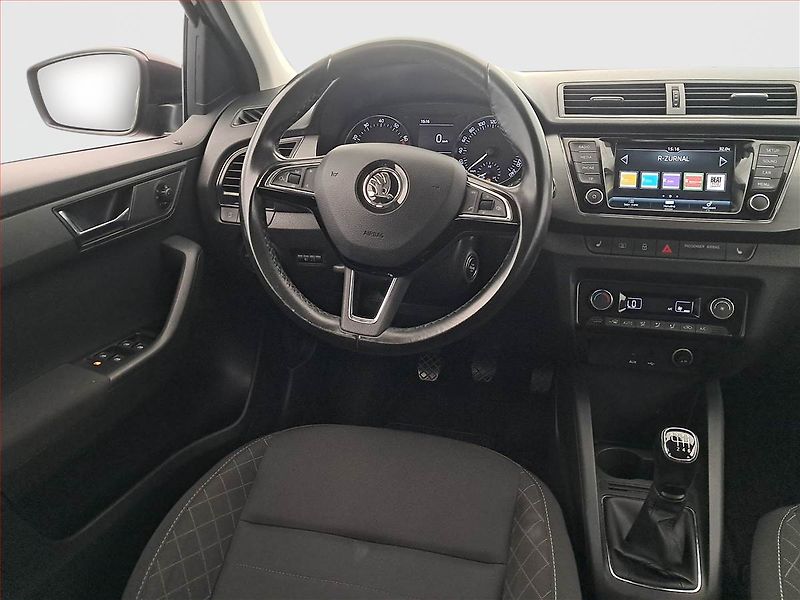 Škoda Fabia (2019) Style 1.0 TSI, ČR,1.maj - fotka 7 z 19