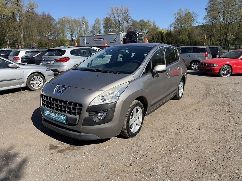 Peugeot 3008 1.6i 16V - fotka 3 z 21