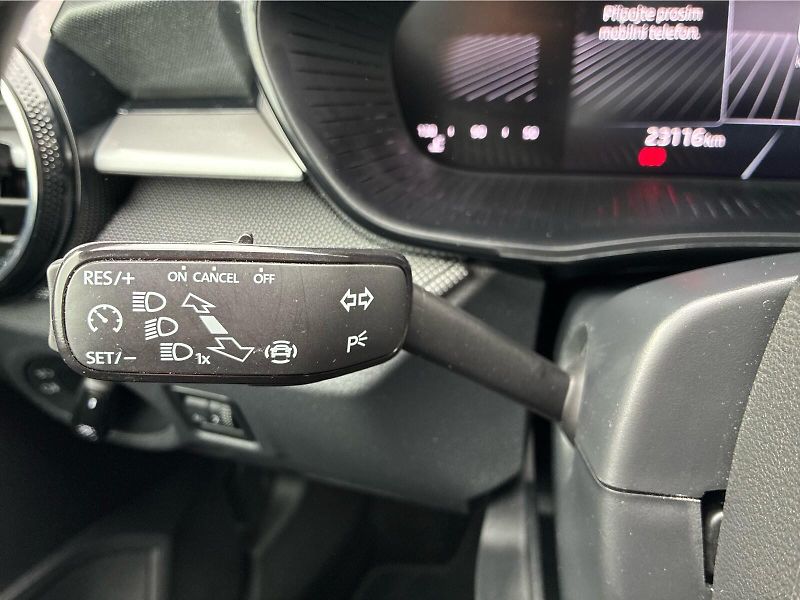 Škoda Fabia 1,0 TSI / 70 kW Selection, Taž - fotka 19 z 28