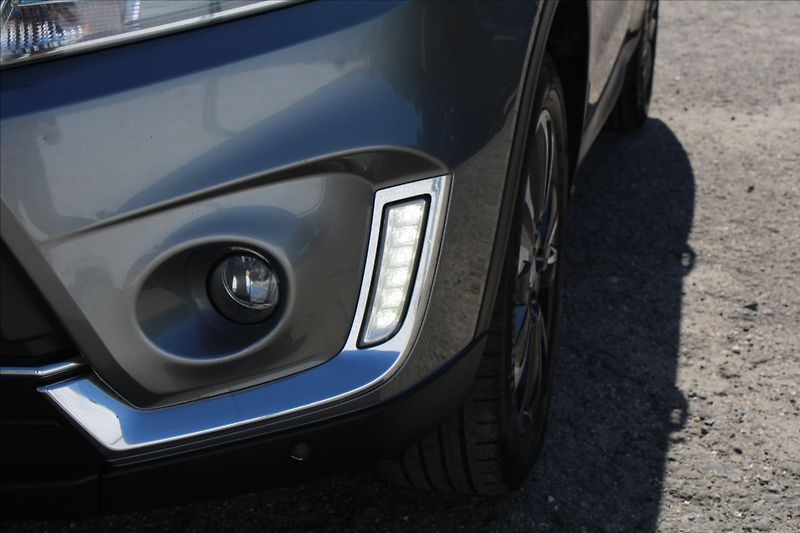 Suzuki Vitara 1,4 BJET  ČR,1.MAJ,ELEGANCE - fotka 32 z 38