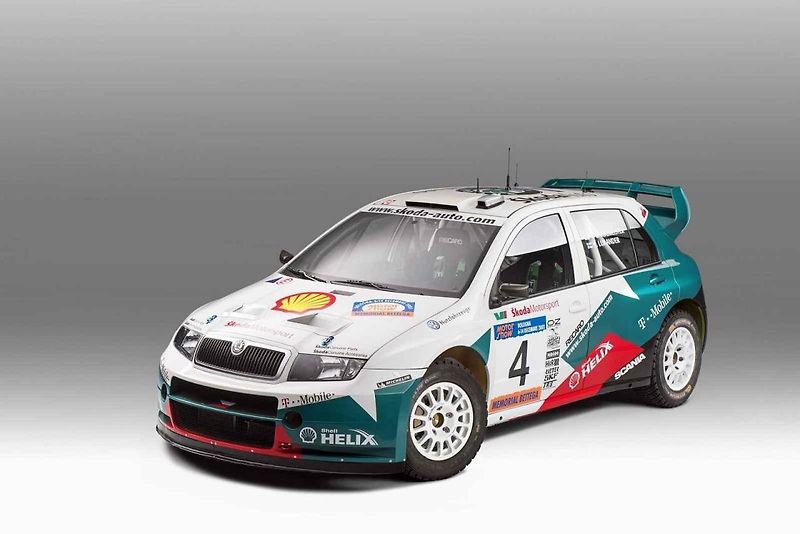 Fabia WRC při jednom z exhibičních podniků