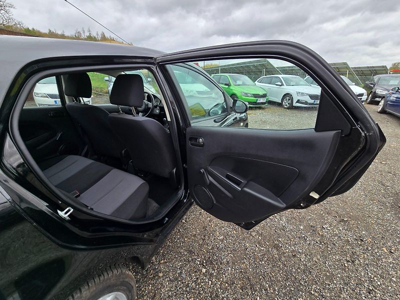 Mazda 2 (2010) 1.3 MZR 55KE klima - fotka 18 z 23