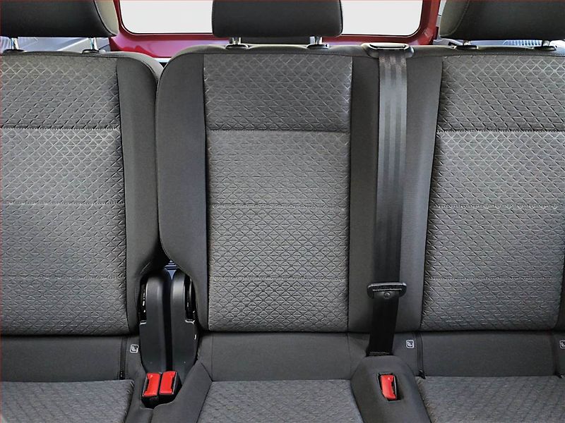 Ford Tourneo Connect (2022) Titanium 2.0 EcoBlue, 5Míst - fotka 10 z 18