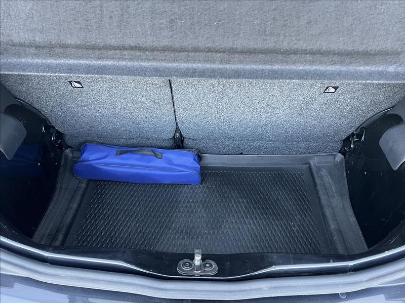 Škoda Citigo 1,0 MPI,Klima - fotka 7 z 12