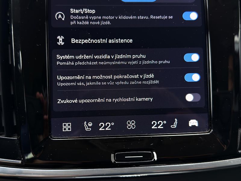 Volvo V90 CC B5 AWD (benzín) //REZERVACE - fotka 37 z 46