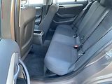 BMW X1 (2010) 2.0d sDrive18d, AC, TZ, park - náhled 10