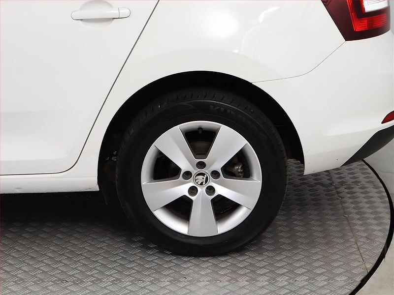 Škoda Rapid (2018) Spaceback 1.0 TSI, Serv.kniha - fotka 12 z 14