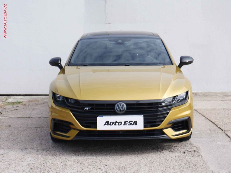 Volkswagen Arteon (2018) 2.0 TSI 4x4, ČR, AT, navi - fotka 2 z 19