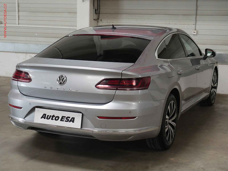 Volkswagen Arteon (2019) 2.0TDi, Elegance, LED - fotka 6 z 20