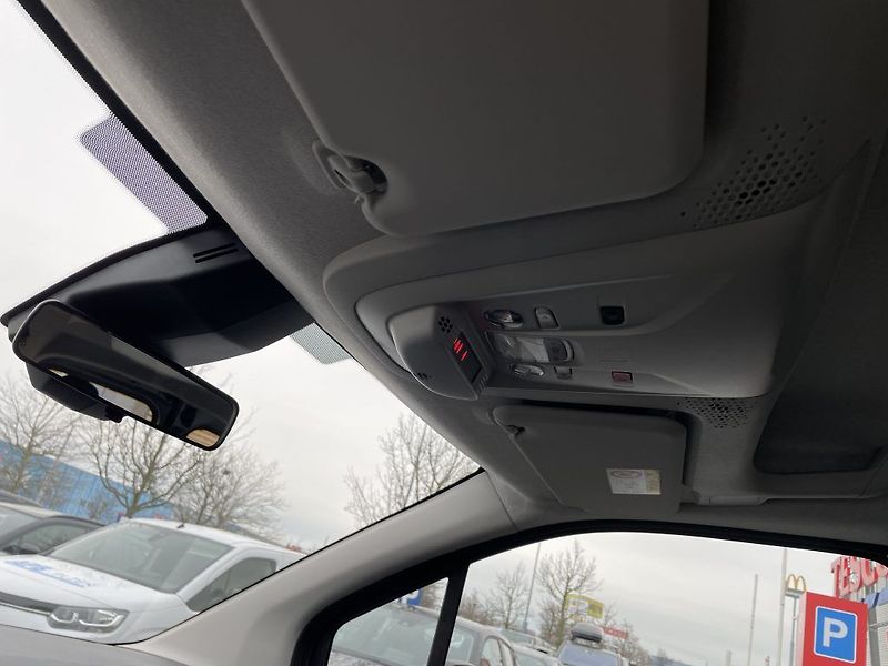 Toyota ProAce City Verso 1.5D MT 130k Business 7S - fotka 27 z 27