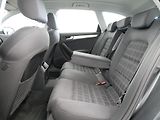 Audi A4 - náhled 25