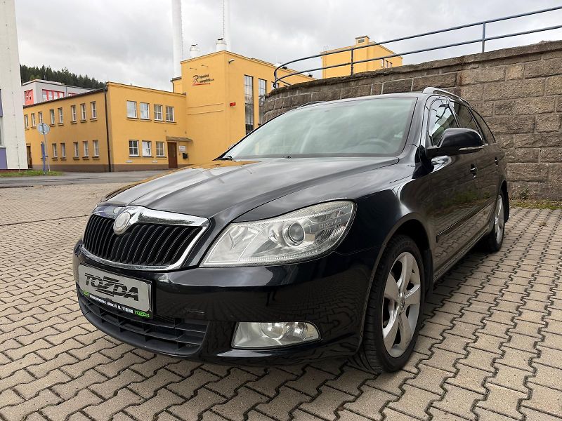 Škoda Octavia 1,6 TDi 77 kW / servis  - fotka 1 z 34