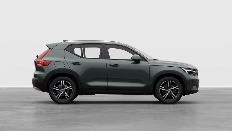 Volvo XC40 (2026) B3 2.0L 163 HP AT7 FWD CORE - fotka 4 z 6