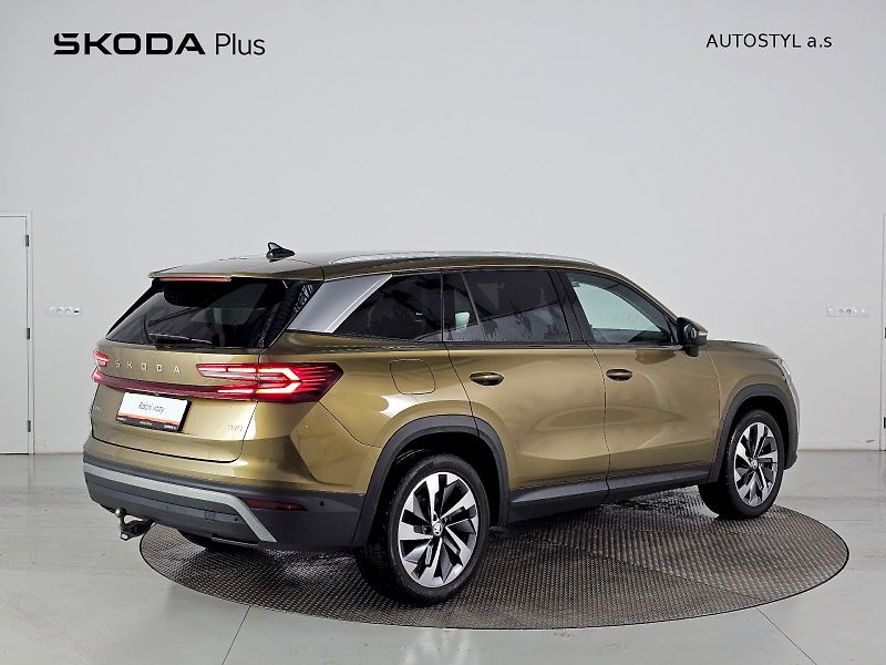 Škoda Kodiaq (2024) 2.0TDI 142kW 4x4 DSG EXCLUSIVE - fotka 2 z 30