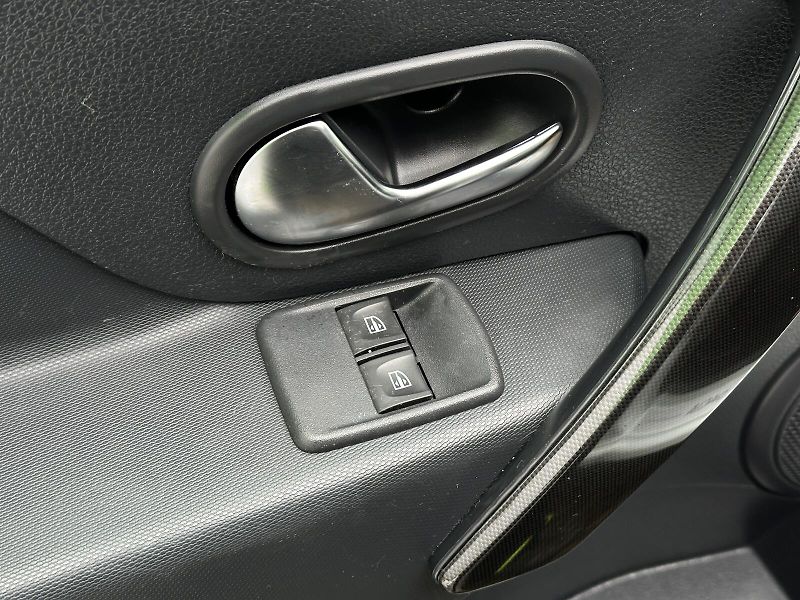 Dacia Logan 1.0SCe MCV KLIMA AC Bluetooth - fotka 11 z 31