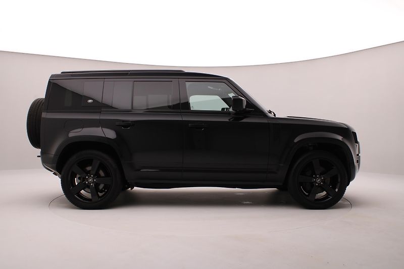 Land Rover Defender 110 P400 X-DYNAMIC REZERVACE - fotka 13 z 49