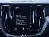 Volvo XC60 B4 AWD INSCRIP. // nezáv. top. - náhled 38