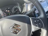 Suzuki Vitara 1,4 BoosterJet Premium Hybrid - náhled 17