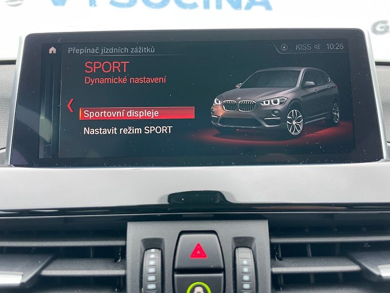 BMW X1 (2021) 20d xDrive 140kW! M Sport - fotka 29 z 41