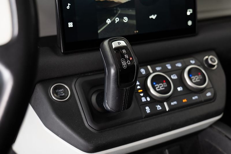 Land Rover Defender D300/Meridian/360 - fotka 12 z 23