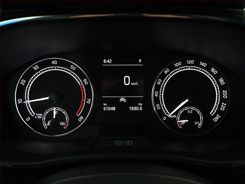 Škoda Fabia (2022) 1.0 TSI, Automat, ČR,1.maj - fotka 9 z 16