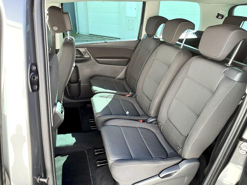 Seat Alhambra (2017) XCELLENCE 1,4TSI 110KW DSG7  7 - fotka 15 z 24