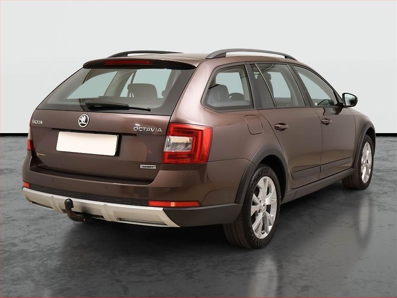 Škoda Octavia (2015) Scout 2.0 TDI, 4X4, Xenony - fotka 5 z 18