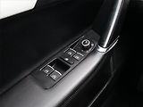 Volkswagen Passat (2012) Highline 2.0 TDI, 4X4 - náhled 18