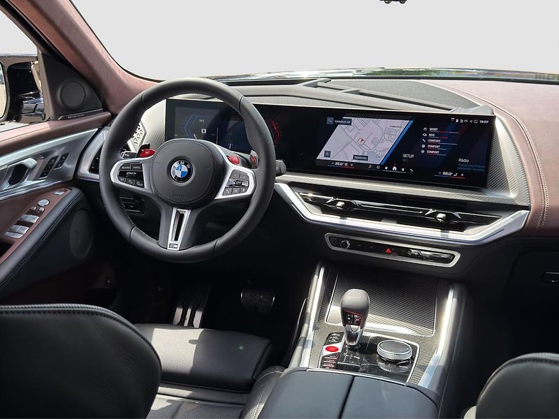 BMW XM 50e - fotka 7 z 20