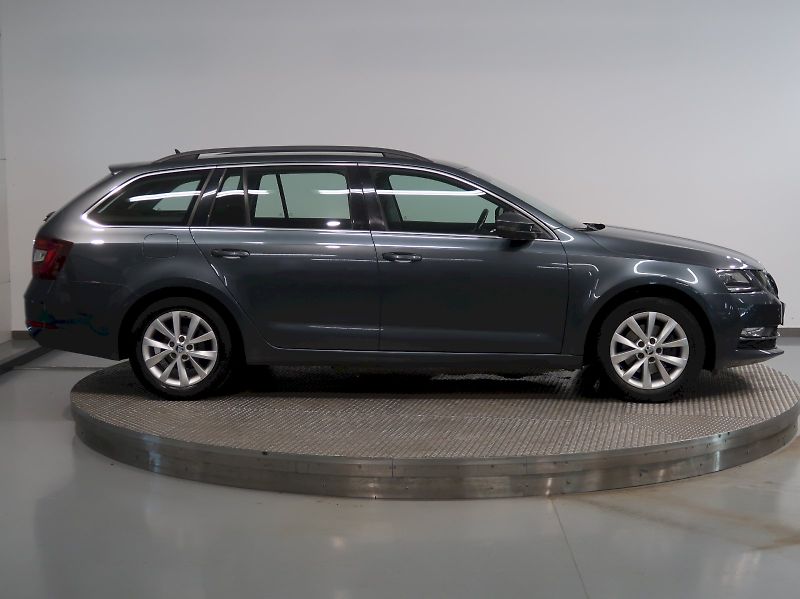 Škoda Octavia (2017) STYLE 2.0TDI 110KW DSG LED - fotka 8 z 35
